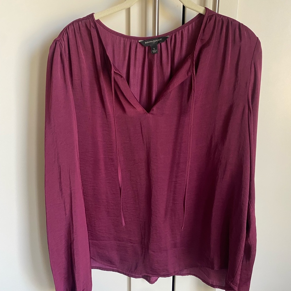Banana Republic Red Relaxed Blouse with V-Neck